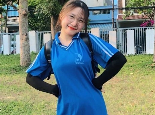 Dương Thị Minh mông khủng quá đỉnh